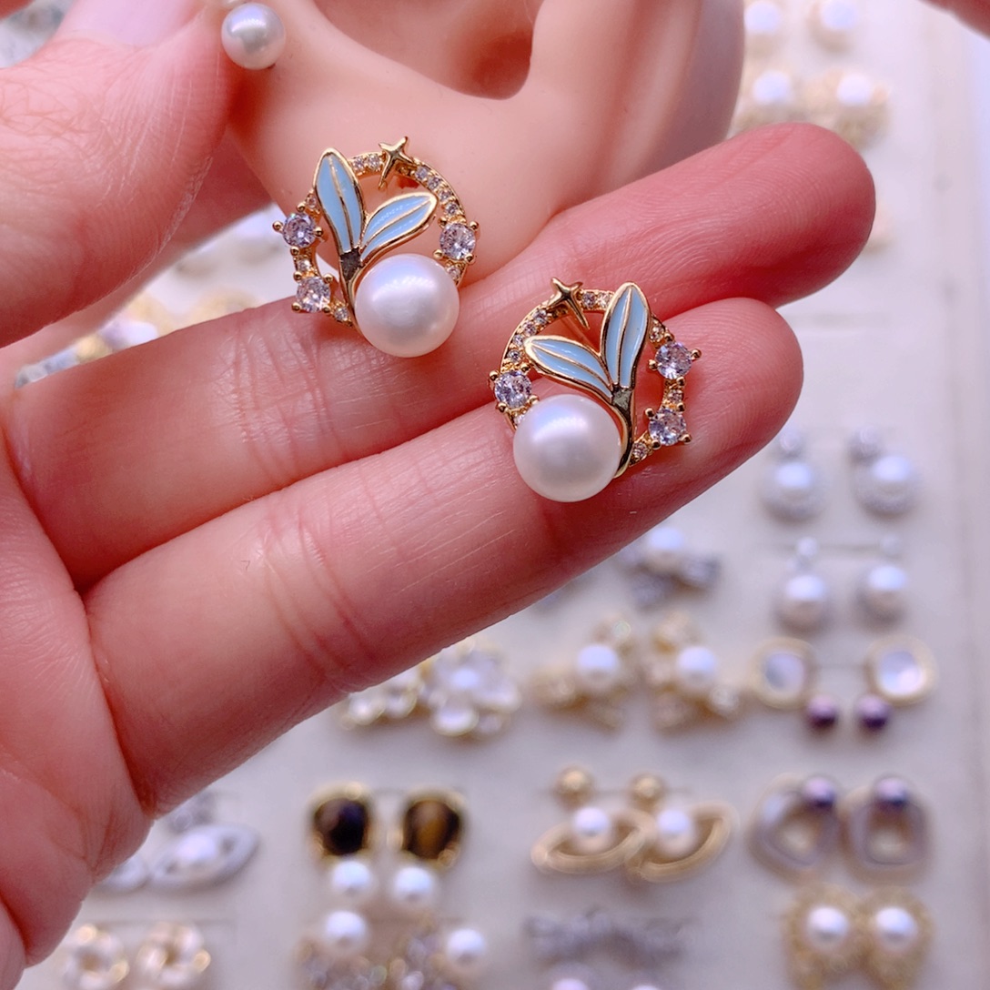 淡水珍珠耳饰合金