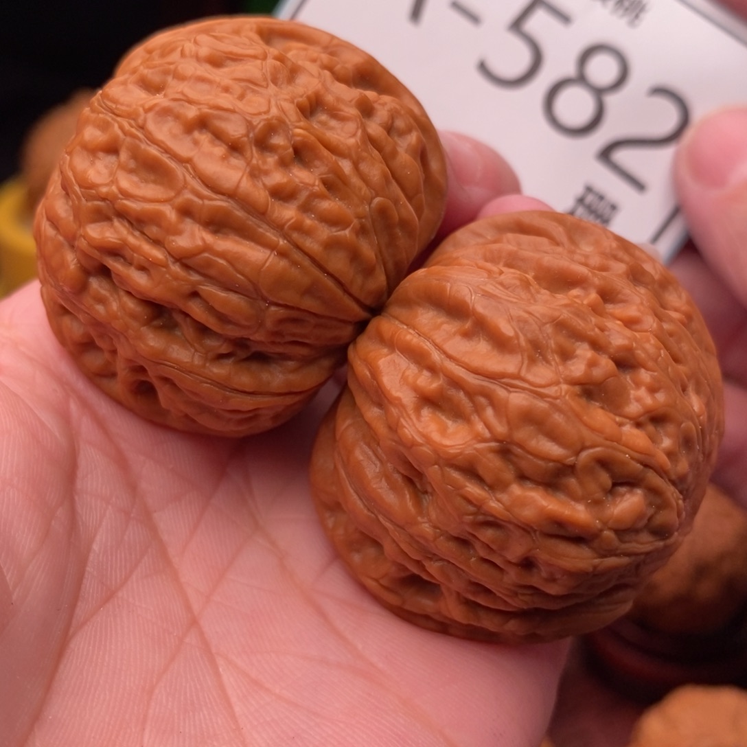 文玩核桃把件铁锤42