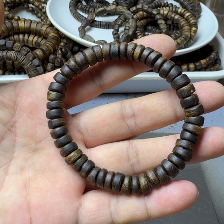 沉香手串墨*张勺子手串9克