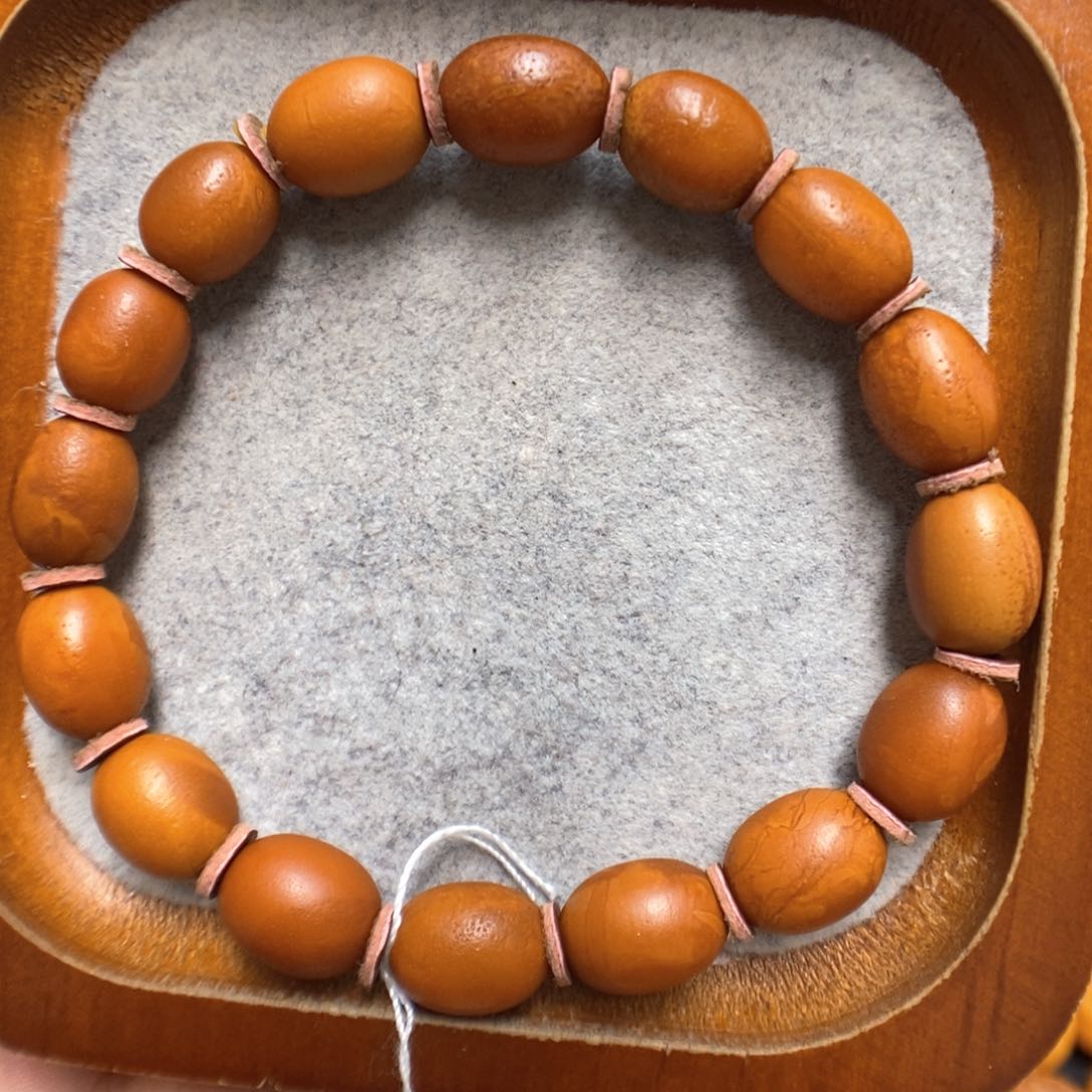 未镶嵌蜜蜡手串蜜蜡