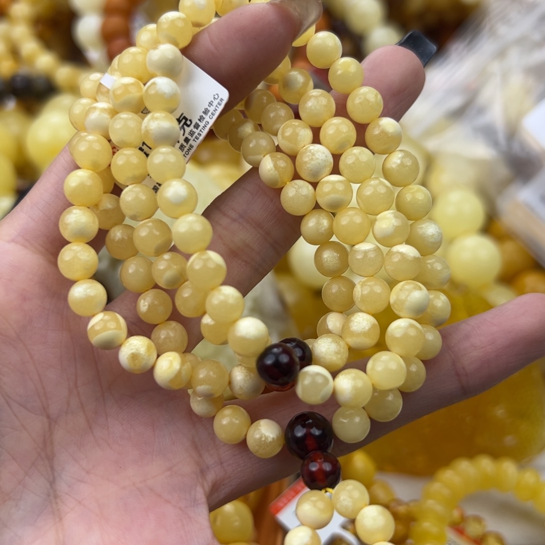 琥珀珠宝奇石未镶嵌