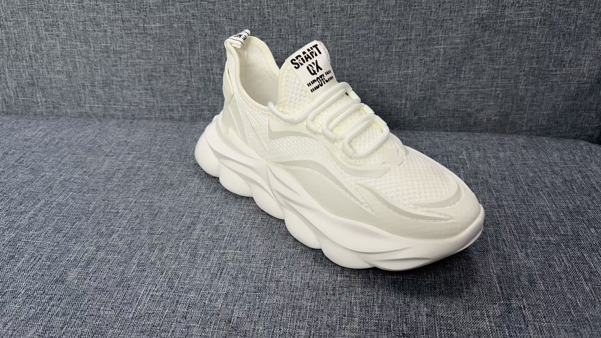 剪标撤柜）男士板鞋舒适时尚百搭休闲皮鞋243