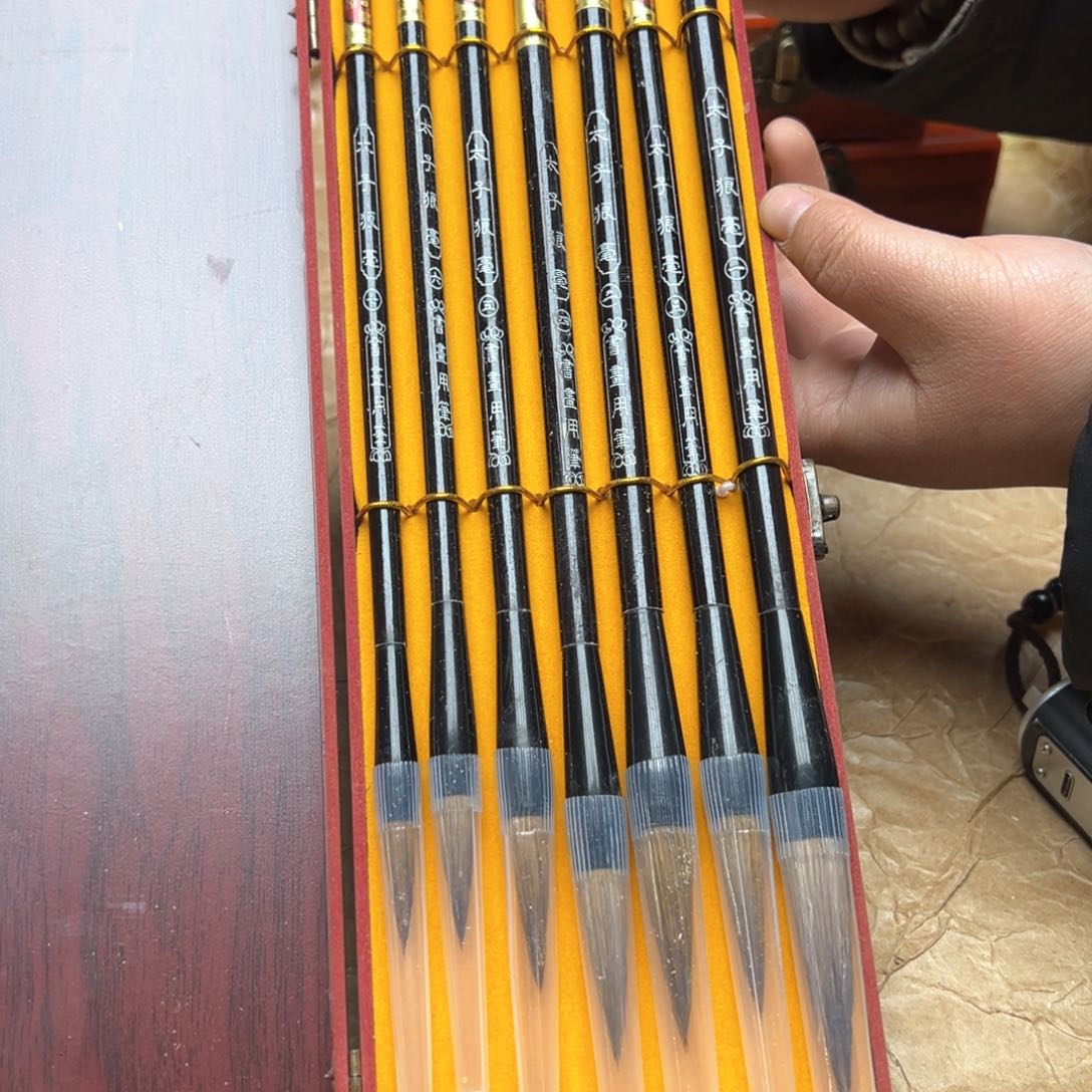 大叶紫檀（黑酸枝木类）