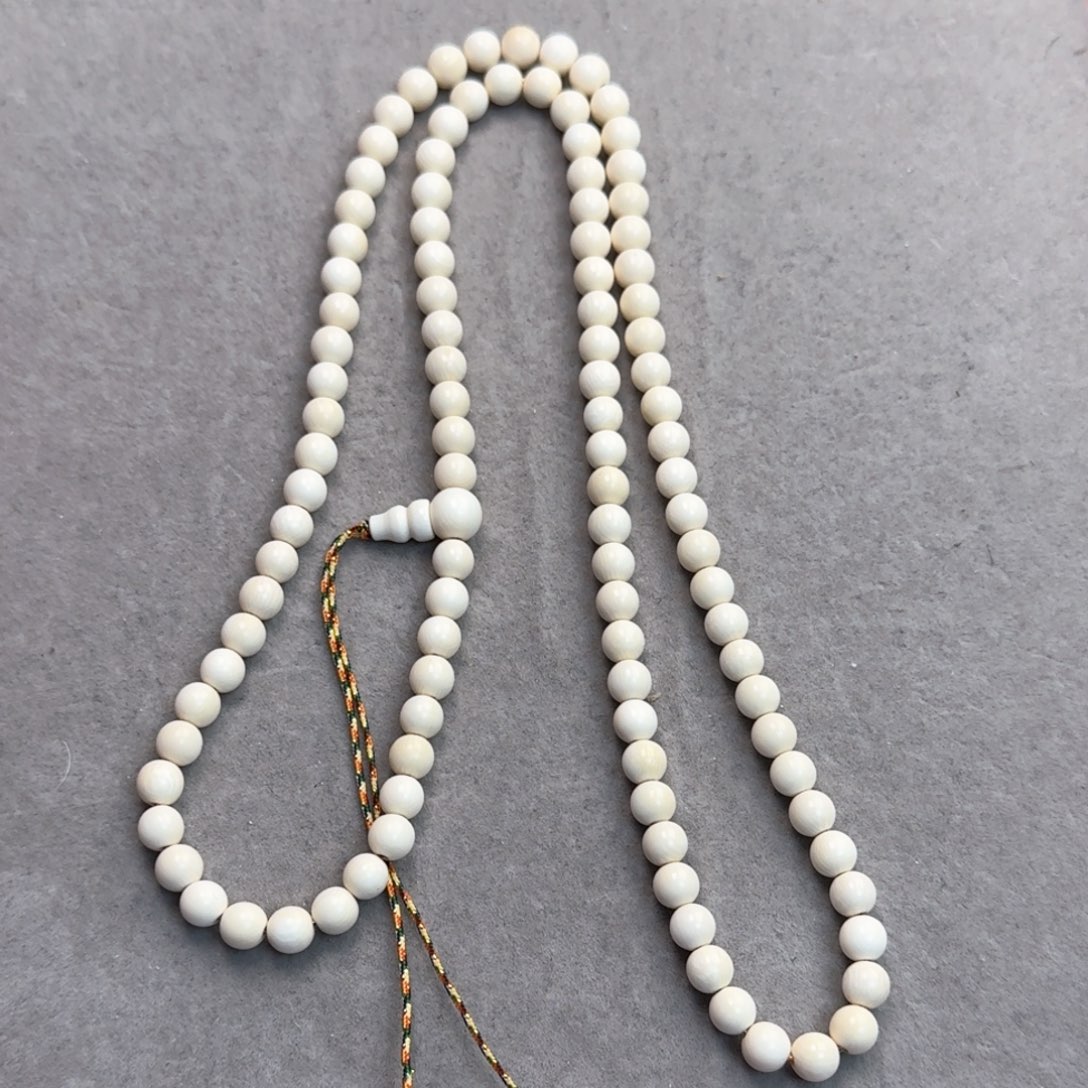 柏香籽/百香籽吊坠猛犸