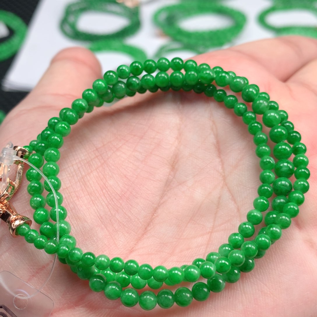 翡翠手链未镶嵌翡翠