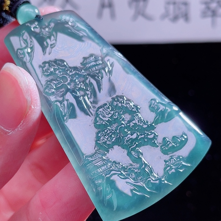 翡翠颈饰未镶嵌9999999999