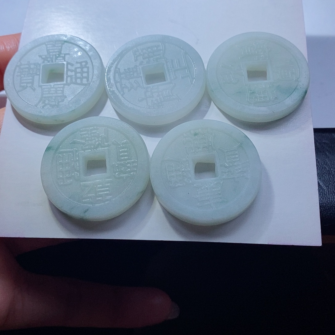 定制翡翠未镶嵌王炸