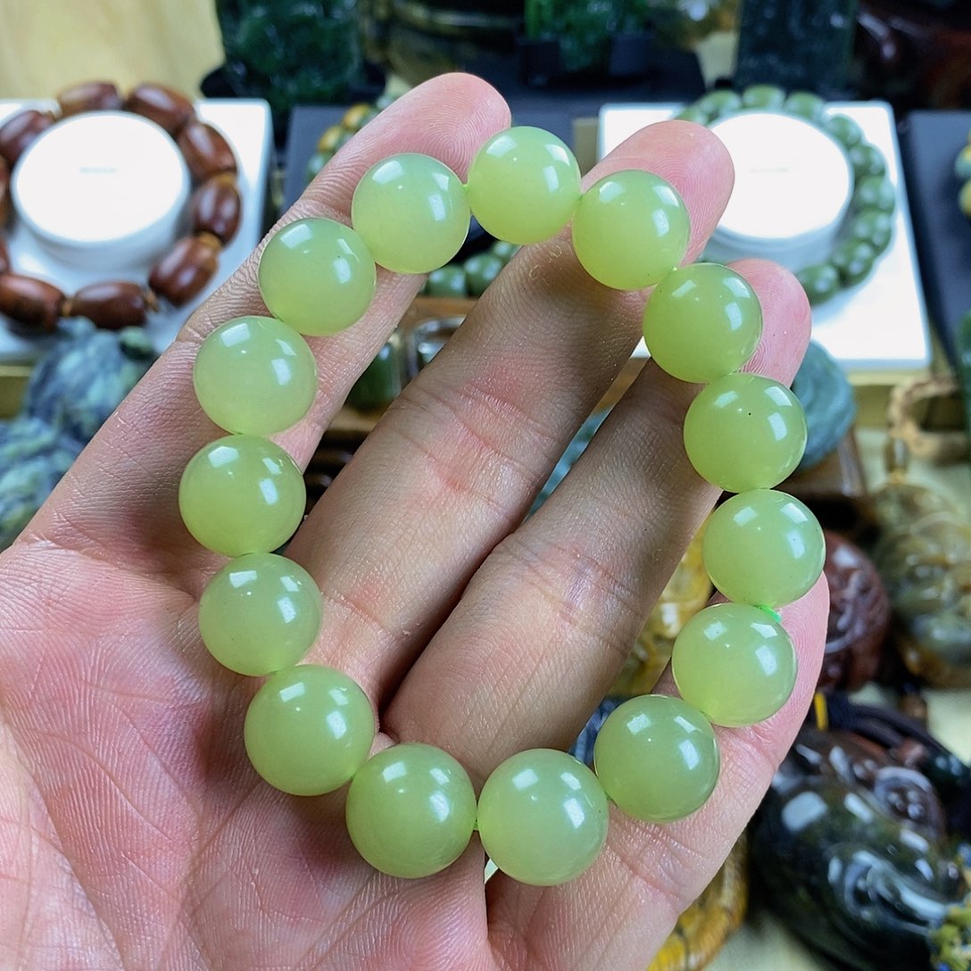 岫岩河磨玉（透闪石质玉）手串未镶嵌