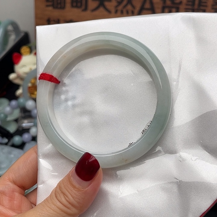 翡翠手镯未镶嵌58.5正圈