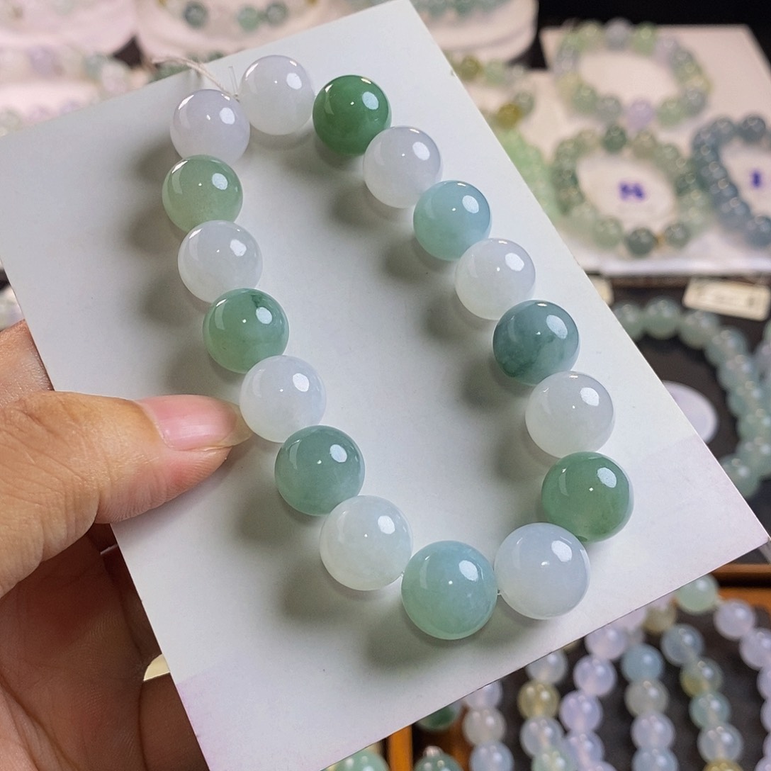 未镶嵌定制翡翠卡12