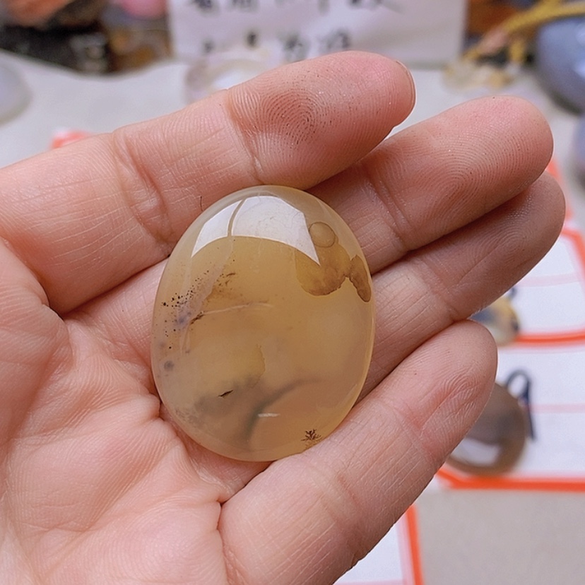 【闪购商品】未镶嵌玛瑙/玉髓珠宝半成品幸*草