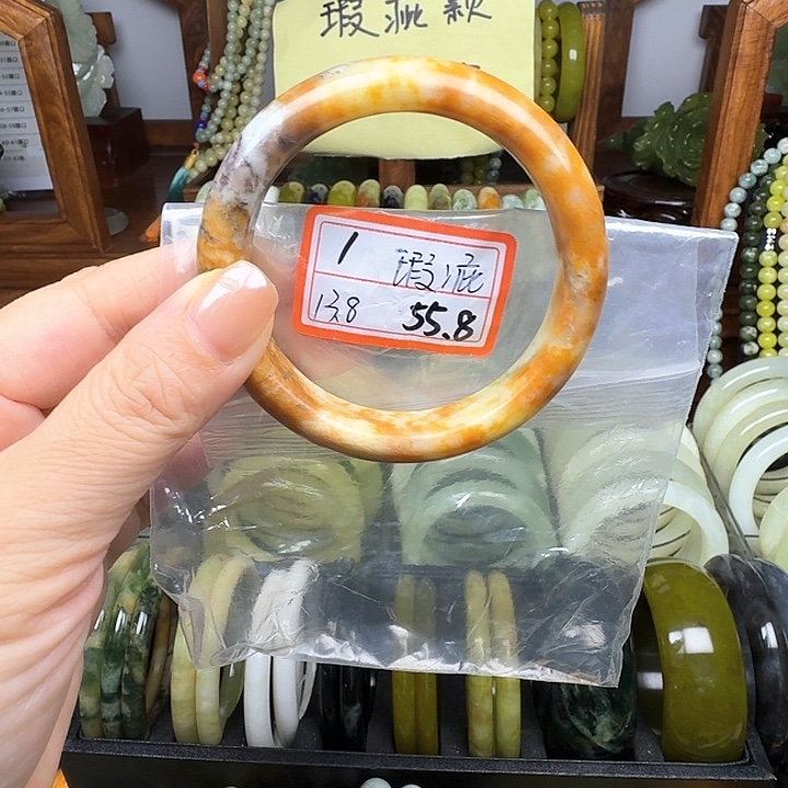未镶嵌蛇纹石玉手镯