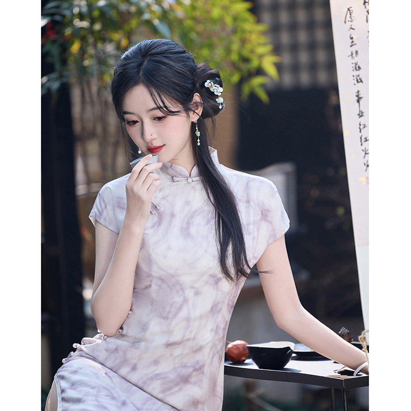 浅紫新中式夏季改良旗袍2025新款显瘦修身复古文艺少女日常旗袍裙