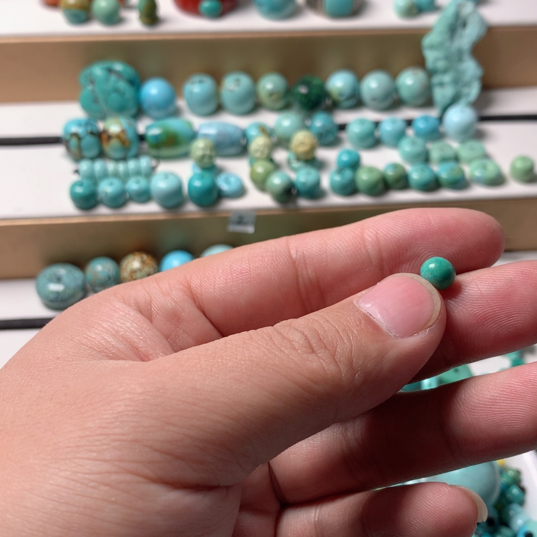 绿松石未镶嵌挂件