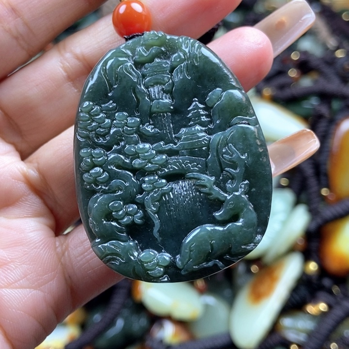 和田玉颈饰未镶嵌