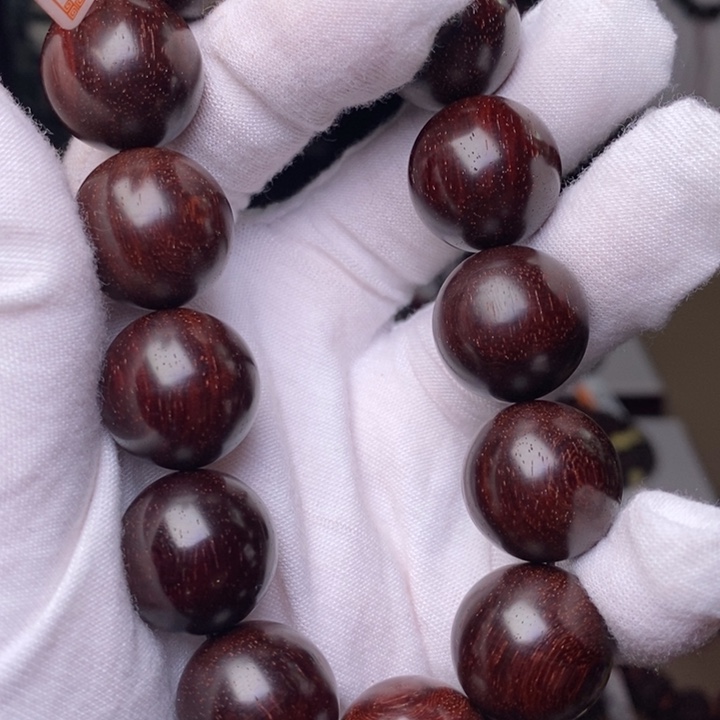 小叶紫檀手串/手链原汁原味1.8cm 特价