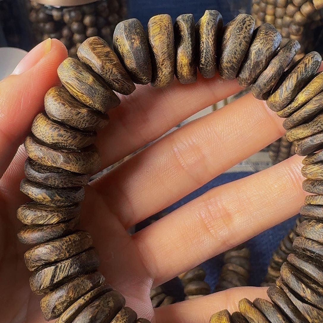 沉香手串牛肉干28克