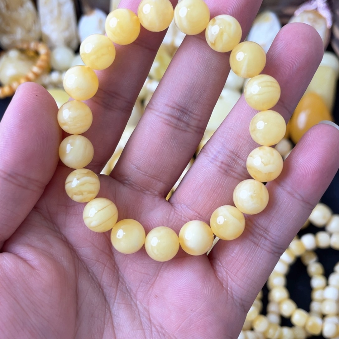 琥珀手串未镶嵌10+俄料妖白花圆珠手串