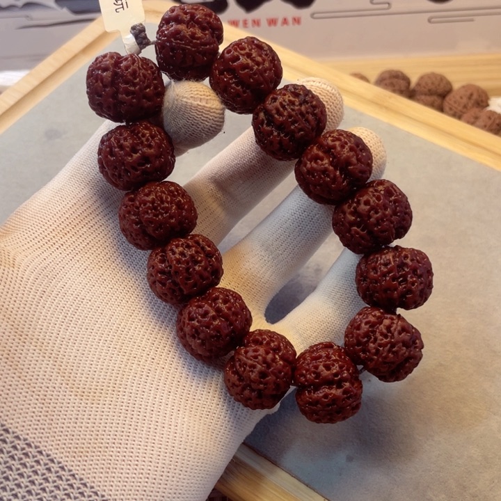 金刚菩提手串6*22尺寸