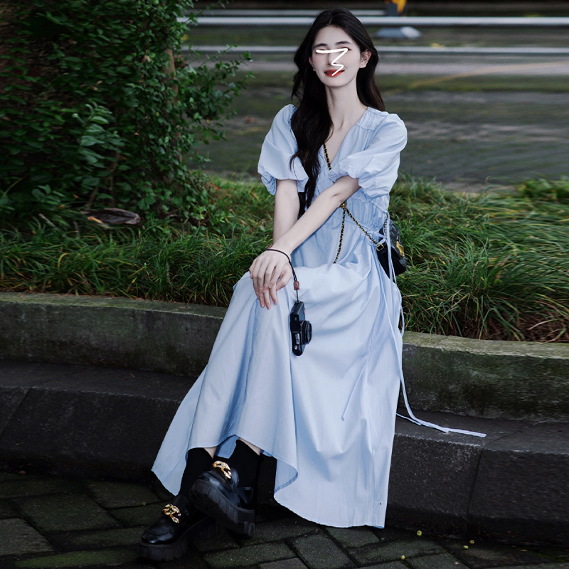 4084显瘦气质白色法式连衣裙子女款2024年新款收腰泡泡袖小众长裙