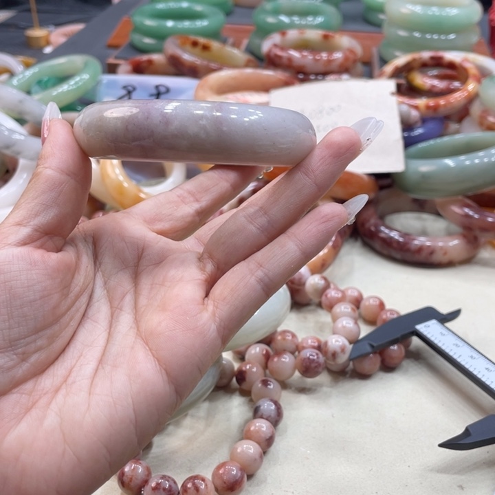 *****石英质玉钛钢珠宝奇石