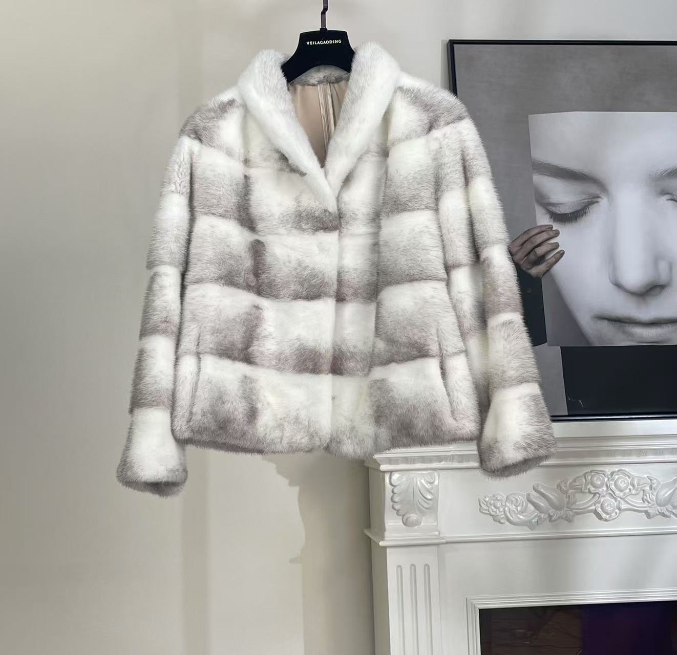 银十字高端女士水貂气质设计师冬季外套