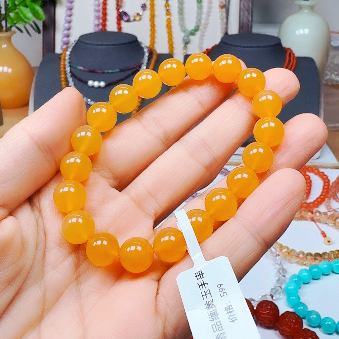 石英质玉（黄龙玉）手链未镶嵌