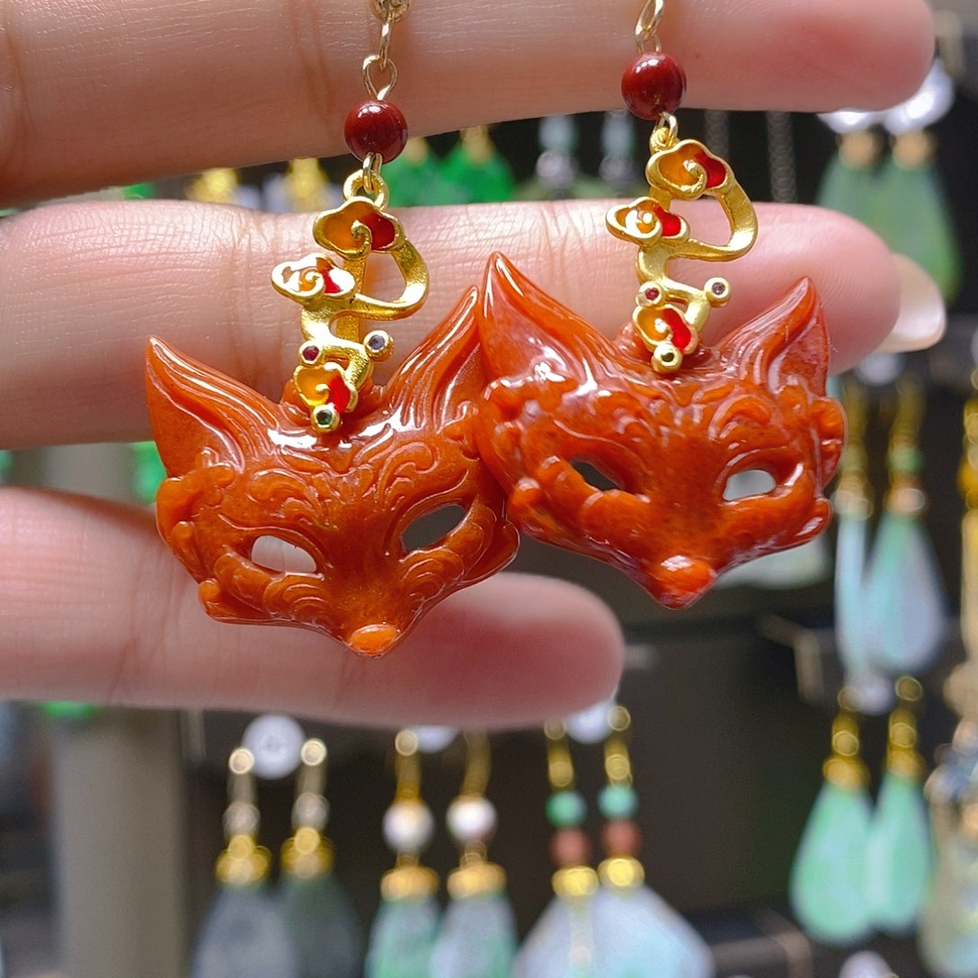 未镶嵌翡翠耳饰翡翠