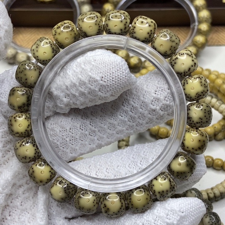 手串星月菩提绿背大眼卡11