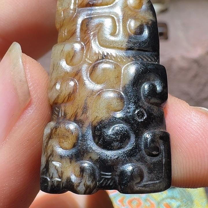 咸***店和田玉（糖玉）未镶嵌颈饰