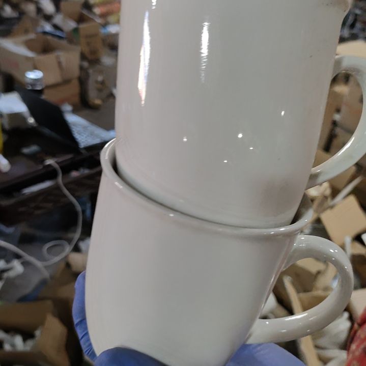 摆件陶瓷盘子碗啥都有