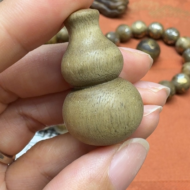 大叶紫檀（黑酸枝木类）