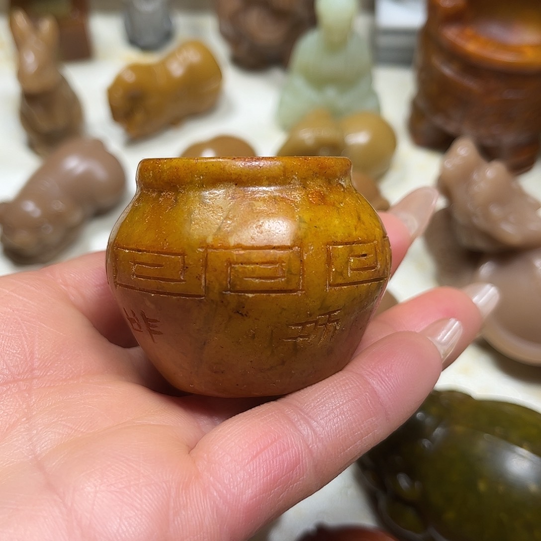 白玉菩提吊坠白玉菩提吊坠