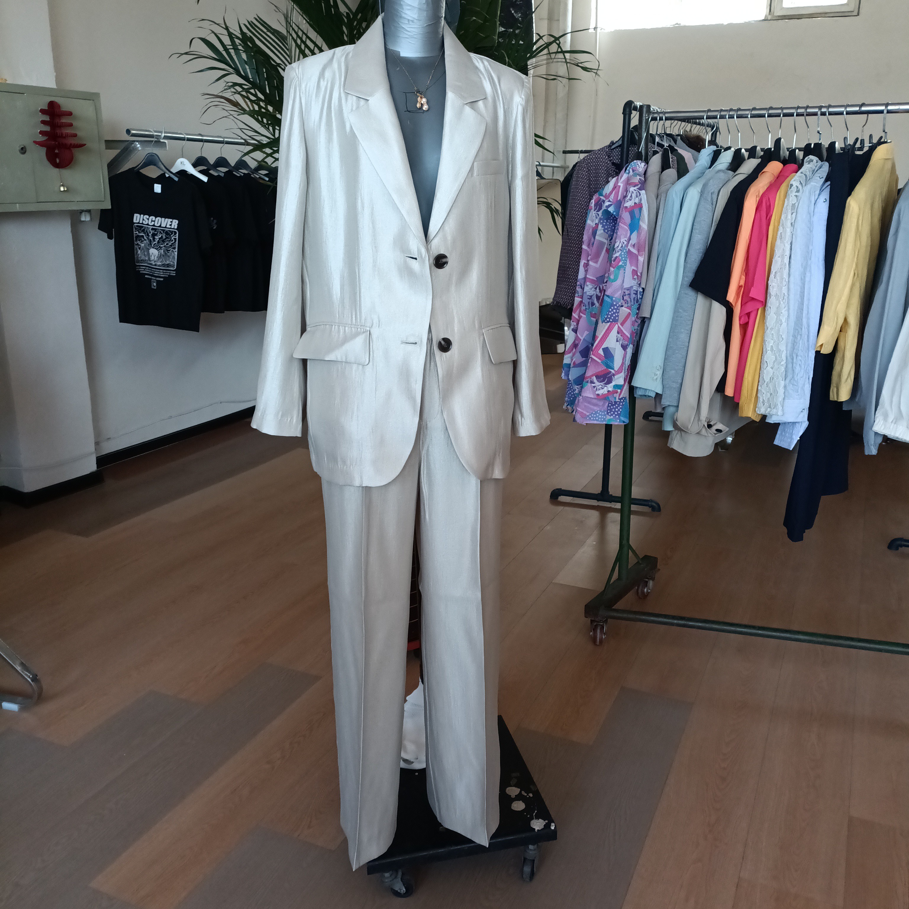 纯色女士宽松轻职风轻熟风西裤西装裤子时尚套装上衣套装