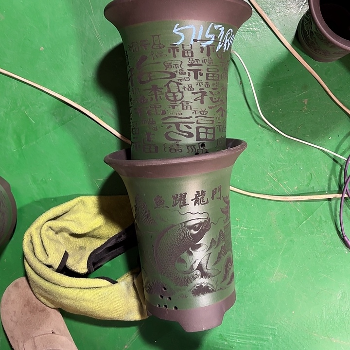 天***涯紫砂花盆微瑕大号