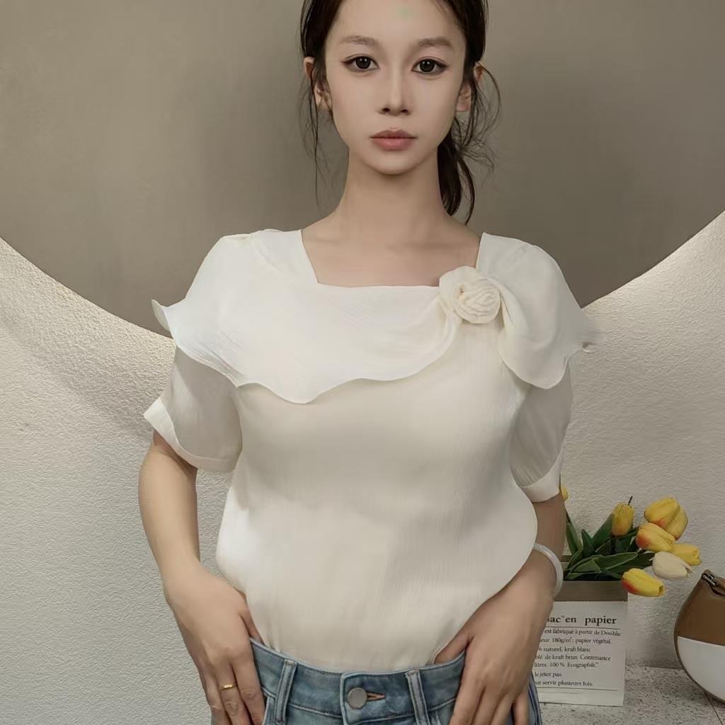 倾涩IQNGSE时尚休闲小衫72521208