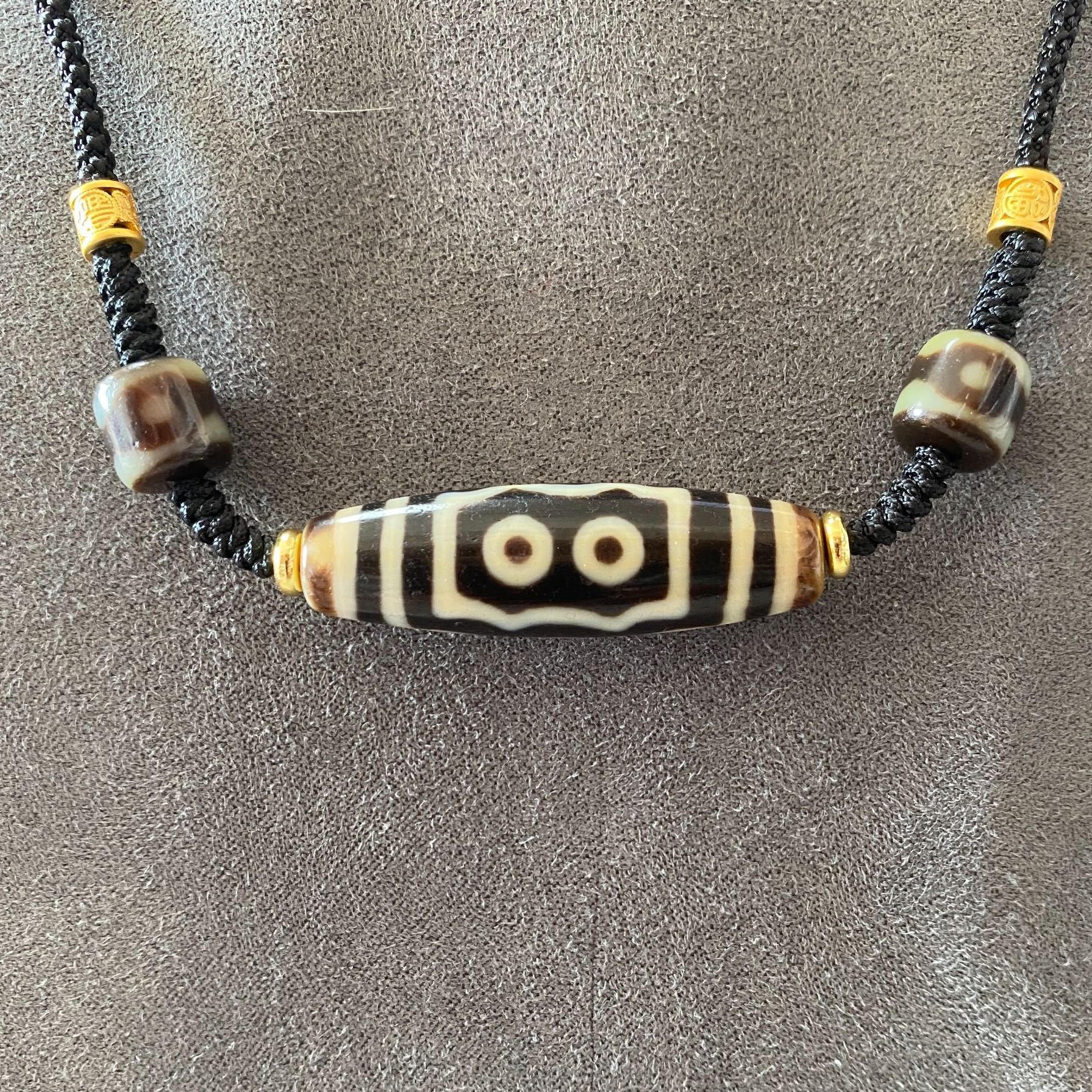 【一品臻宝】藏区回流老珠五眼设计款玛瑙古珠男女同款