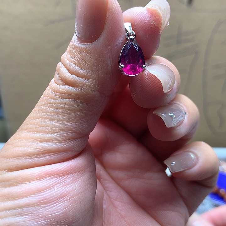 水晶水晶吊坠未镶嵌