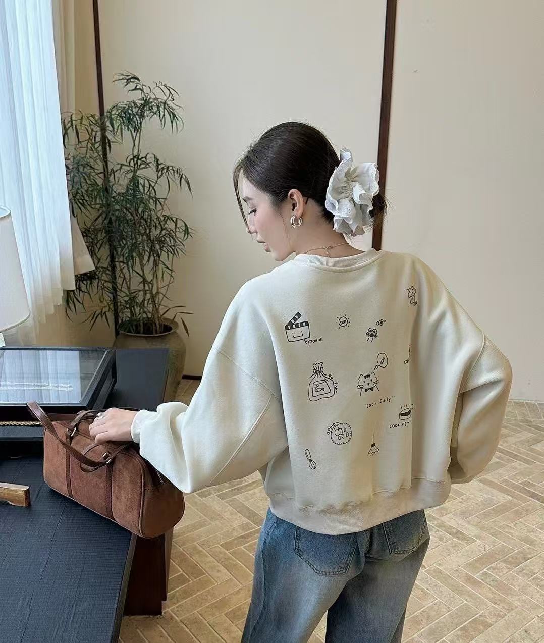 米予Myu•2025秋冬新款宽松减龄长袖韩版印花时尚百搭休闲卫衣