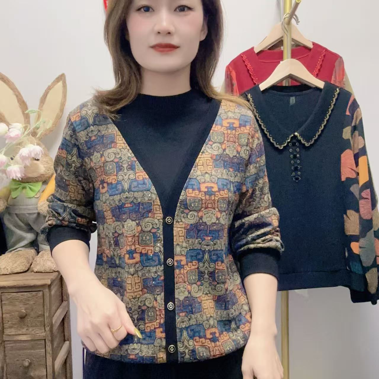 【丽姐家】秋季新款妈妈装长袖时尚洋气假两件女士上衣