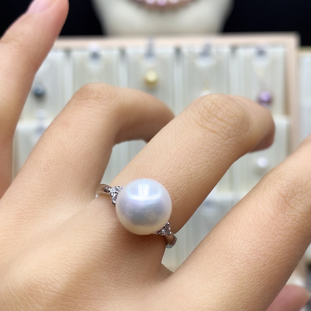 淡水珍珠合金颈饰