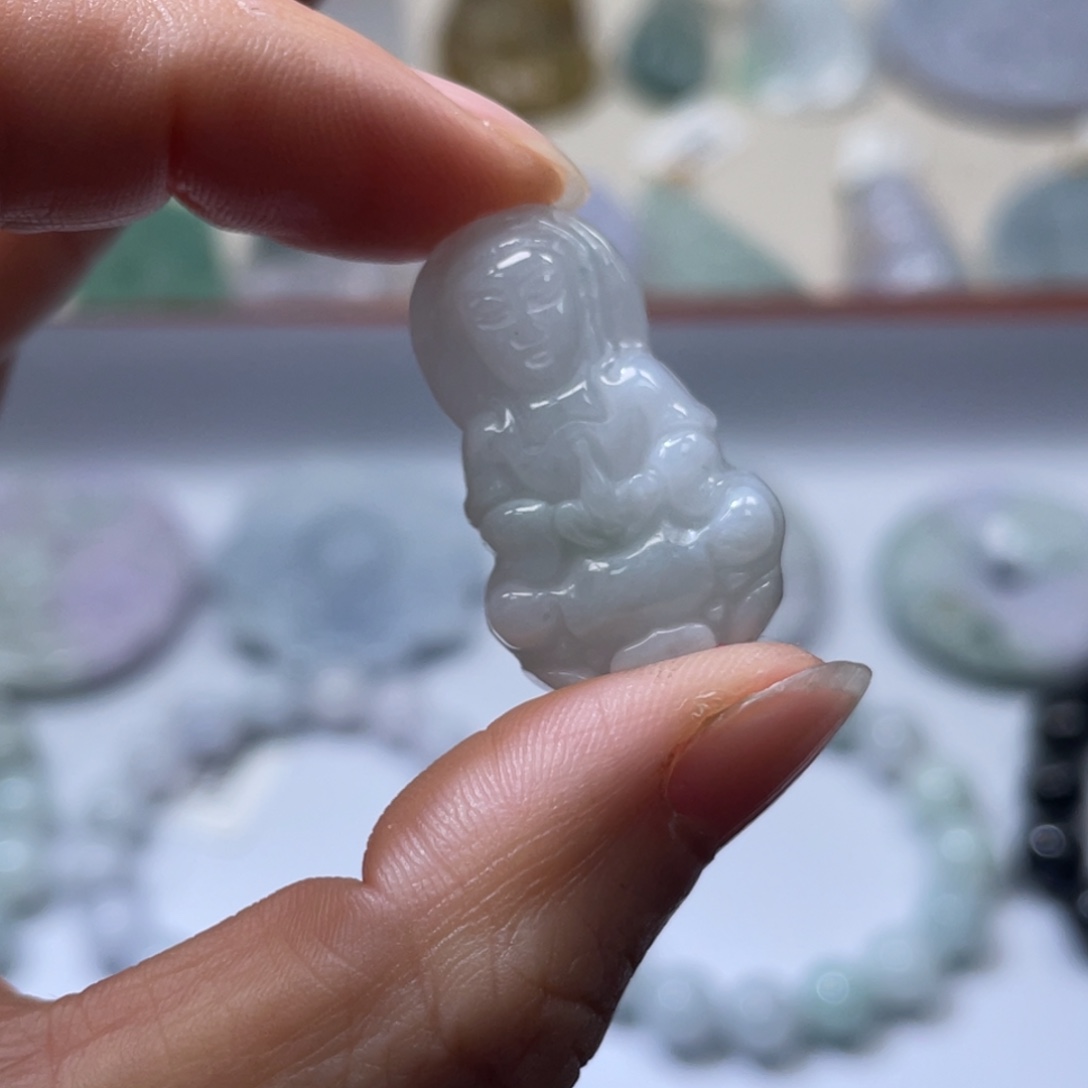 翡翠未镶嵌颈饰翡翠6