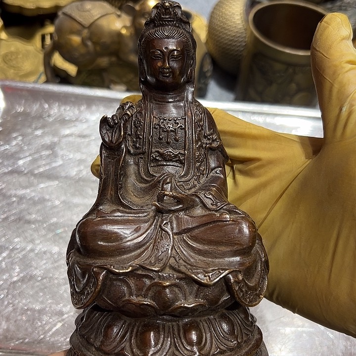 磕*虫微瑕疵黄铜摆件工艺品