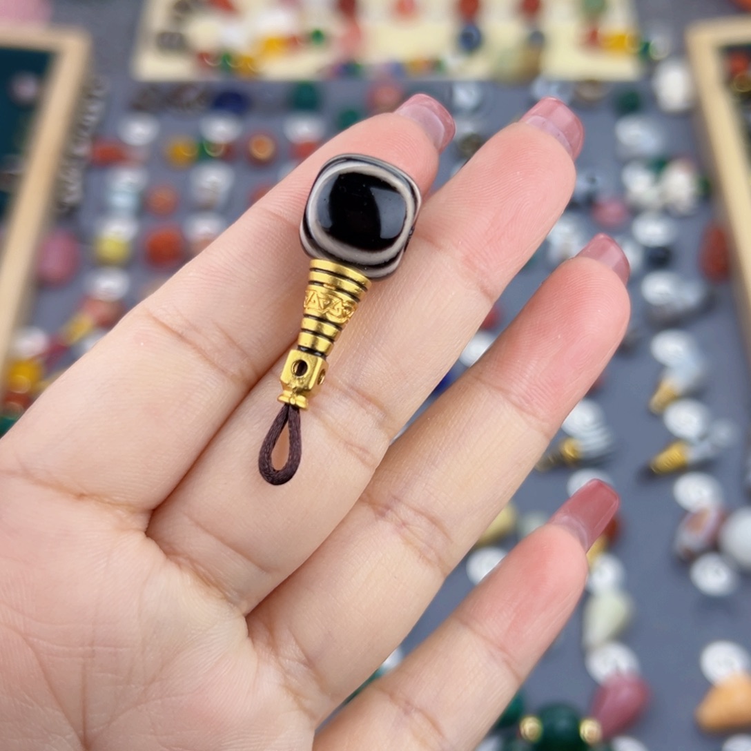 玛瑙/玉髓饰品未镶嵌