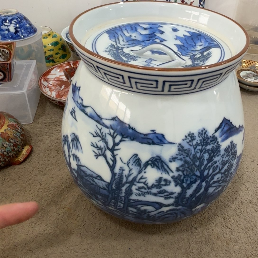 瓷片非常好看漂亮的物品 