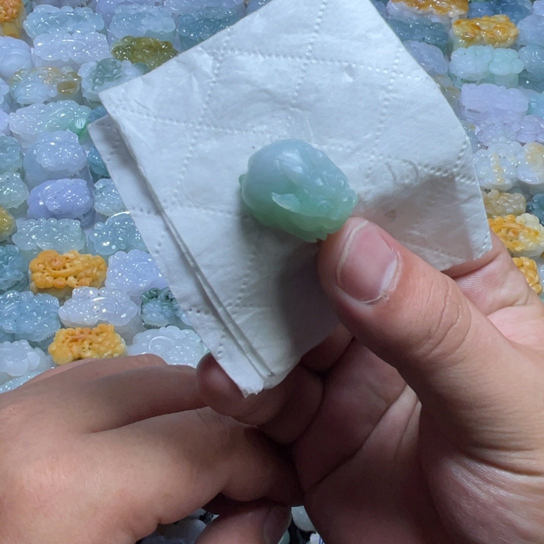 未镶嵌定制翡翠天然