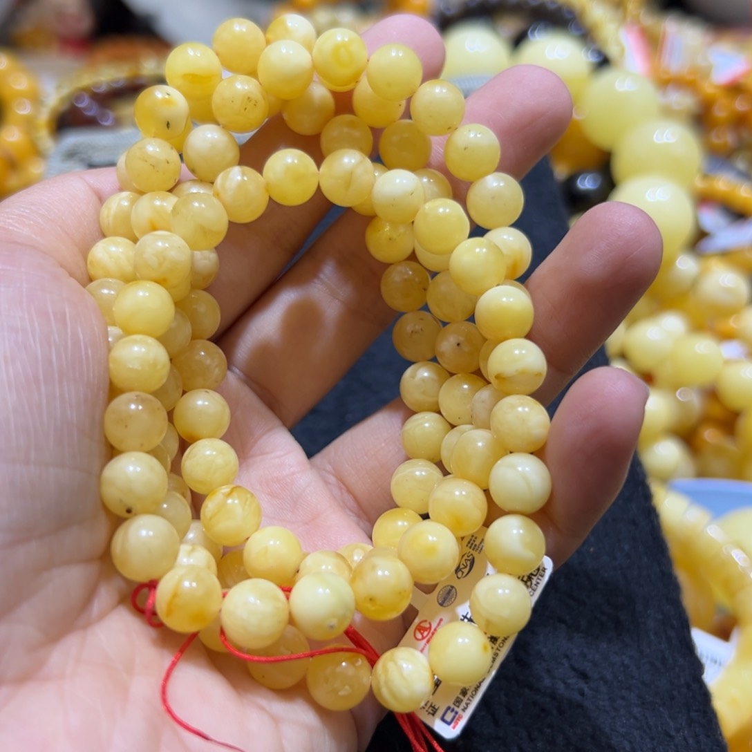 琥珀珠宝奇石未镶嵌
