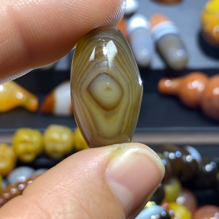 玛瑙/玉髓未镶嵌挂件