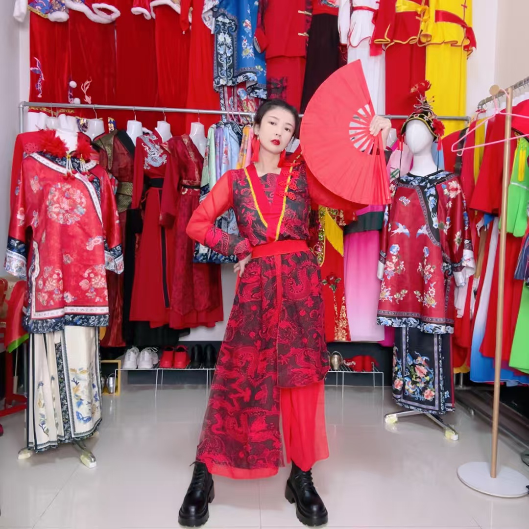 成人新款高端打鼓服红色喜庆女团中国风国潮爵士舞走秀元旦演出服