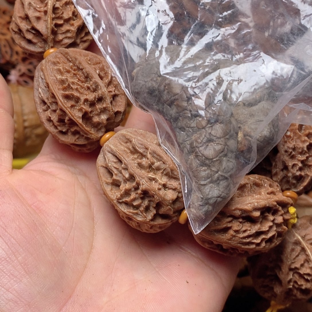 文玩核桃吊坠核桃42